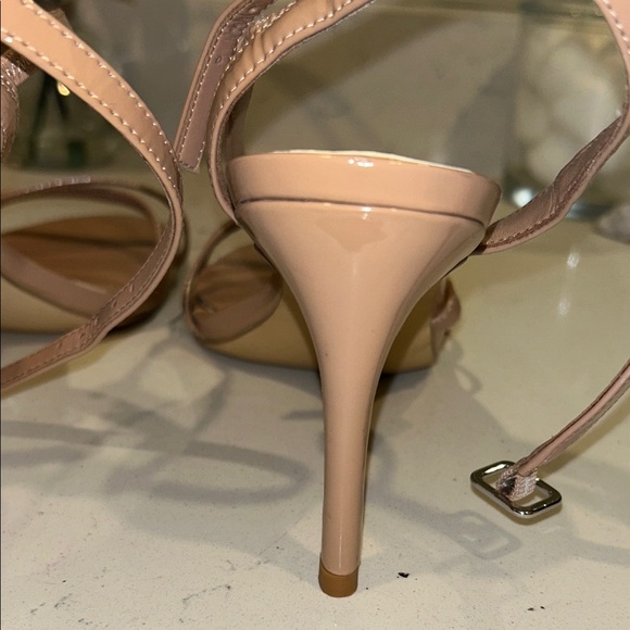White House Black Market 9.5M 3.5 inch Nude Strappy Heels - Picture 9 of 12